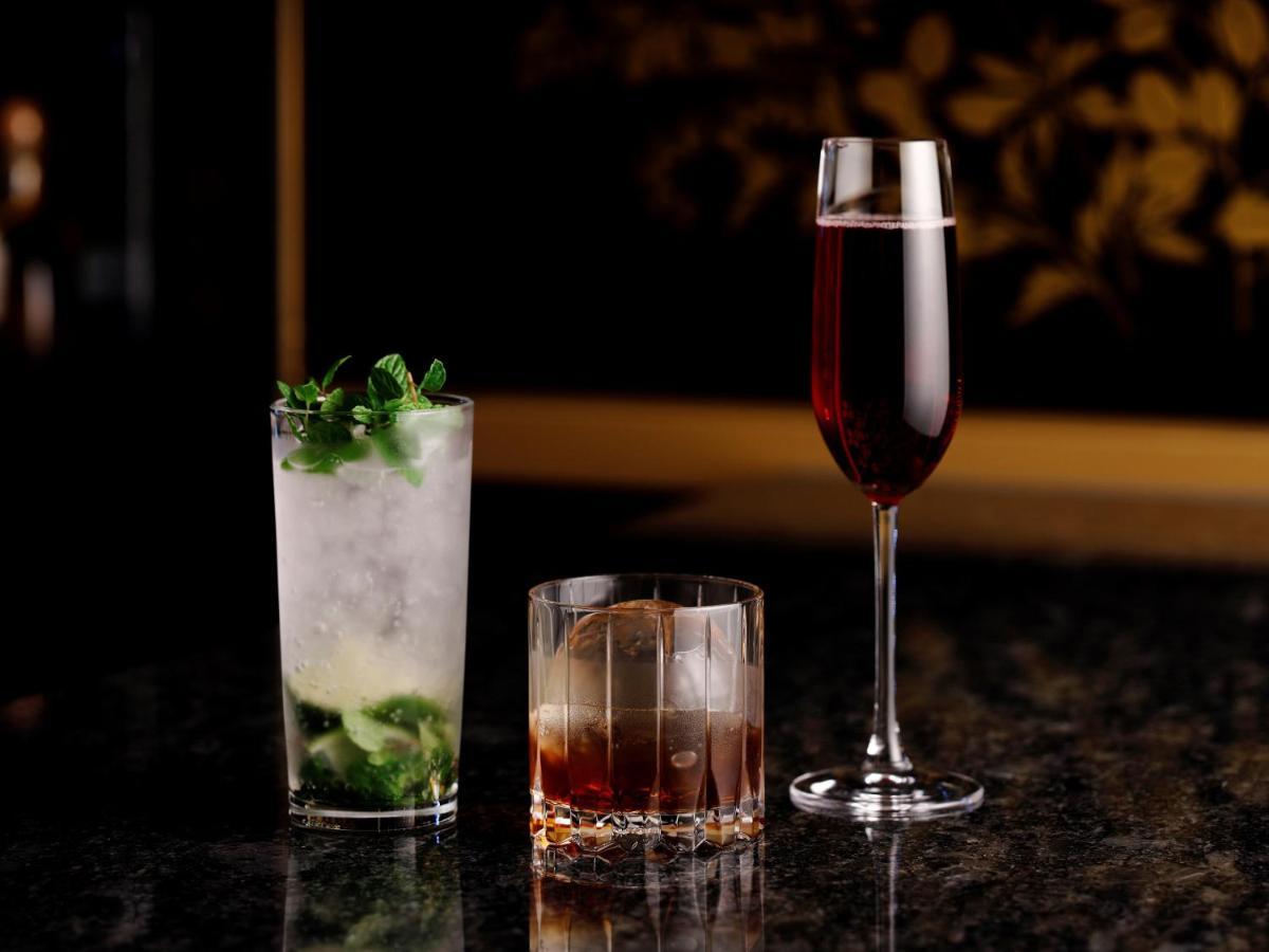 The Hotel Sanraku Kanazawa 21Th December 2022 Open Luaran gambar A selection of cocktails